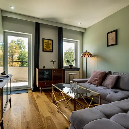Rentplanet - Wolbromska Appartement
