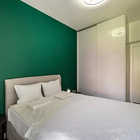 Rentplanet - Wolbromska Appartement